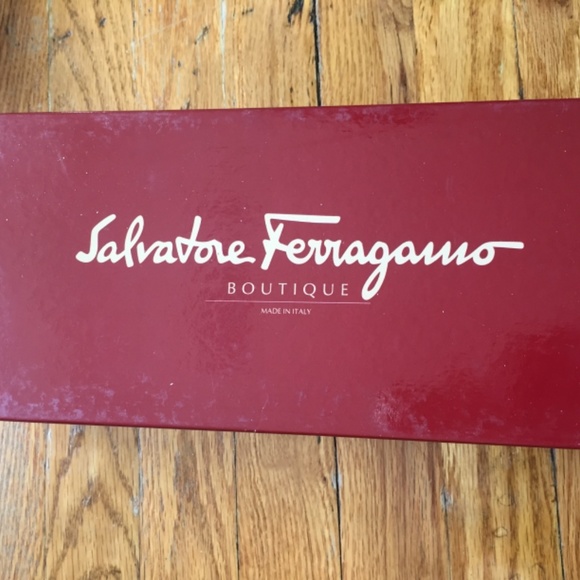 Salvatore Ferragamo Loafers-8.5A NWT - Picture 6 of 6